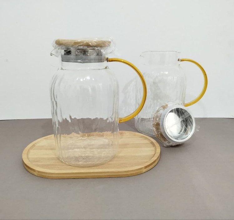 پارچ پیرکس در بامبو