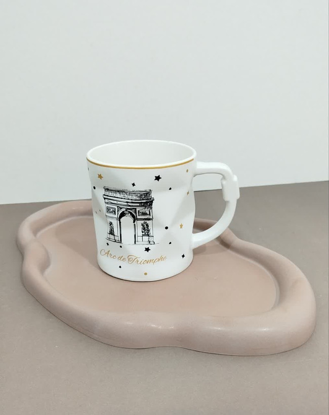 ماگ سرامیکی نیوفیس دفرمه 1