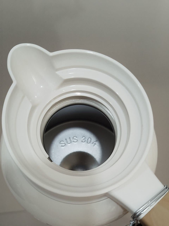 فلاسک1.5لیتر استیل 304_سفید